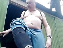 Bear-Footed Gay Hunk Pascal Enjoys Outdoor Foot Worship And Masturbation