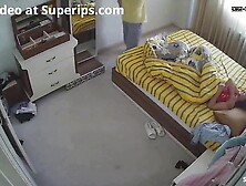 IPCAM &ndash; Mature Arab women have sex after waking up