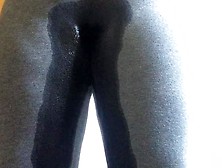 Wetting Black Leggings