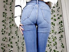 Sexy Pissing Tight Jeans Desperation