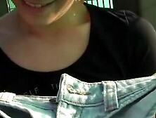 Beautiful short hair Japanese amateur Beauty leggings walk into outside