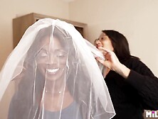 Bride cucks her fresh spouse on wedding night