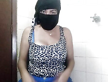 Home-made Muslim Ex-wife Real MILF Squirting Compilations In Niqab Hijab On Pornhijab
