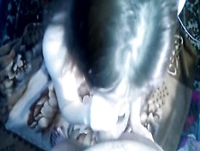 милая девушка подросток делает минеt