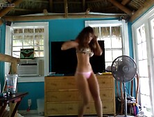 Ava Mendez Twerk (Bring it Back)