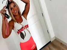 Blonde Hooters Waitress Jessica gets Fucked Raw