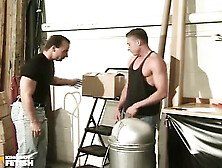 Muscular Employee Gets Asshole Screwed By His Boss Before Leaving From Work