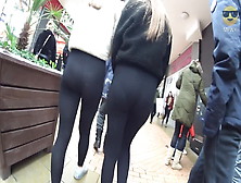 Candid Teenie With Massive Butt In Leggings