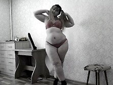 With a hairy cunt,  a cougar housewife big beautiful woman milf mounts with a large dildo.