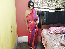 Indian Horny Mom Getting Naked And Squirting Herself