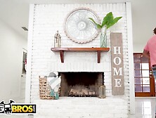 BANGBROS - Black mother I'd like to fuck Yum Thee Boss Has Jay Bangher Eat Her Large Butt