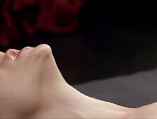 Elegant babe spreads her legs to be licked and fucked