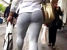 Fit Booty Tight Pocketless Jeans