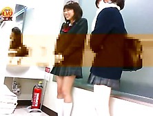 Spying On Schoolgirls Shitting