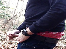 Public Wanking In The Woods,  Sagging,  Jerking And Cumming.  I Jerk Off In The Woods And Cum In My Jeans