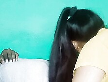 Sote huye bhai se behan ne jaga kar chudwaya