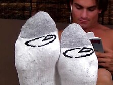 Spying On Vlads Size 10 Feet - Vlad