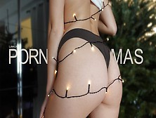 Pornmas #2 Christmas Tree - Lunacam