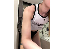 Extreme fingering pussy in the hotel