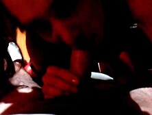 La chupa como loca con otra pija en el culo