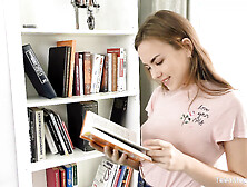 Bookworm Explores Pussy