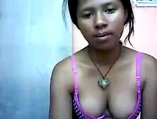 belle innoncente coquine malgache sur cam