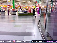 Risky Public Sex in Chaps's Latrine - Real Bang with Student