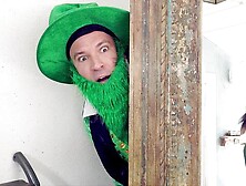 Irish mom gets massive inches in her premium holes