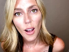 Diora Baird Sexy Cleavage Asmr Video Leaked 2