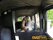 Faketaxi - Tetkós Csajszi Hatalmasat Lovagol