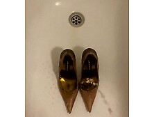 Well Worn Heels Piss Bath