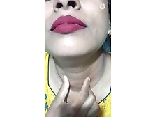 u0130ndian Girl Sexy Neck And Adam's Apple