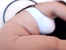 Thicc Curvy Latinx Girl Flexes Her Way To A Perfect Body