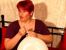 Annadevot - Ballooning posing :)