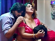 Beautiful Indian MILF flaming erotic clip