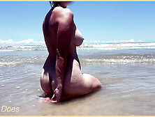 Wifey goes nude at public beach