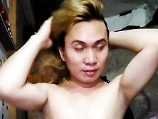 Jakol Hope To Be With The Hot And Yummy Daddy Inside The Room