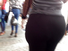 Bbw Gigante En Leggins