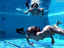 Erotic Lindsay's Underwater Teens (18+) Smut