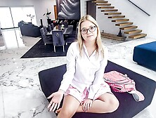 Jill Taylor lets stepbro finger her holes