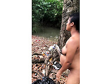 Sex with a Stranger Outdoors Really Delicious