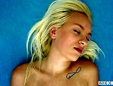 Blonde Teen Solo Stripdance