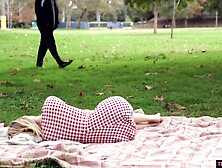 Teen babe Anastasia Knight loves to swallow strangers cum in the park