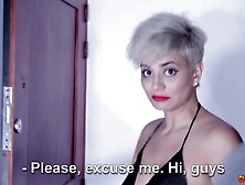 Amaranta Hank bangs a fan