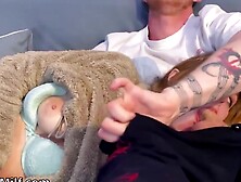 A young stepmother gave a blowjob to her stepson at her leisure 4