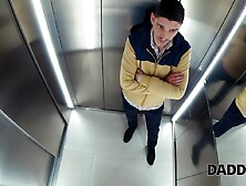 DADDY4K.  Luna Bunny fell in love and sucked veteran's shlong...