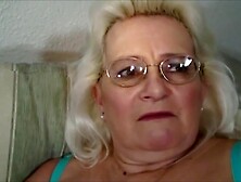 Cricket White Whales Sucking Black Snakes (scene04)