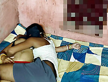 Home bhabhi Desi sex ka maja lete hu Indian bhabhi charming naitti me