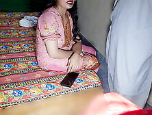 Landlord wants to fuck her tight pussy on exchange of rent. MAKAN MALIK NE KIRAYE K BADLE KYA MANG LIYA!