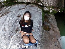 Emiri's pussy is exposed outdoors in the daytime. Exposure & POV mov